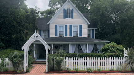 Princess Anne Book Lovers Inn — photo 1